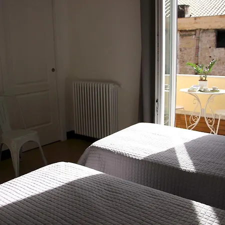 Guest house Vivere 2*